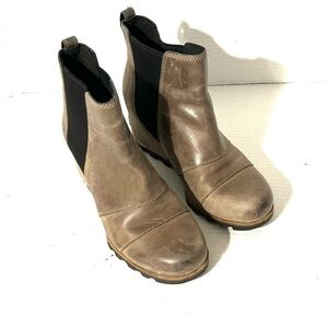 Sorel Lea Wedge Joan Of Arctic Taupe Brown Leather Ankle Boot Sz 6.5 NL2334-089
